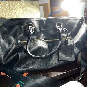 Hook & Albert Black Leather Weekender Bag
